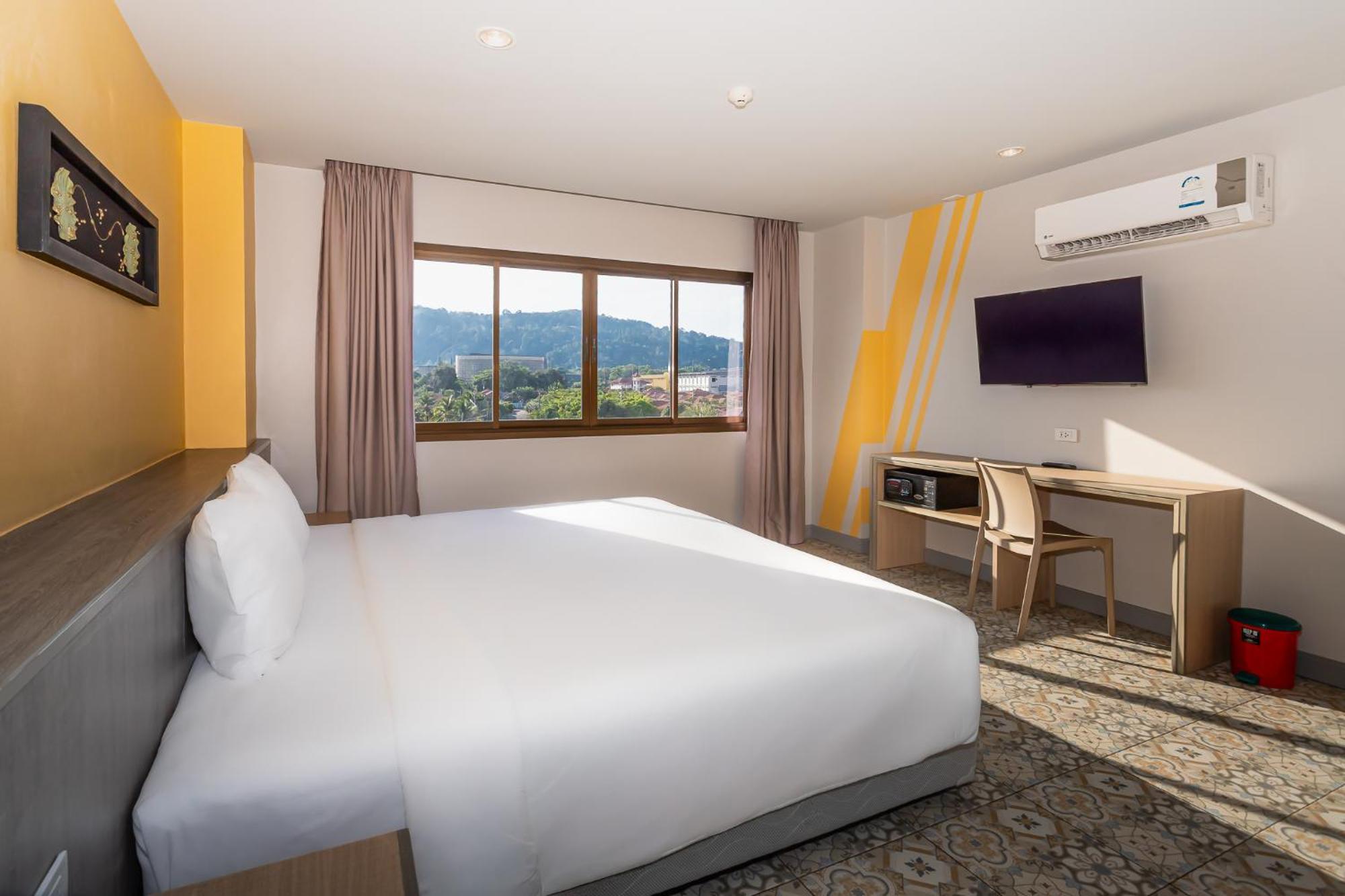 Recenta Suite Phuket Suanluang Exterior foto
